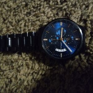 Water resistant sports men's watch asking 75$